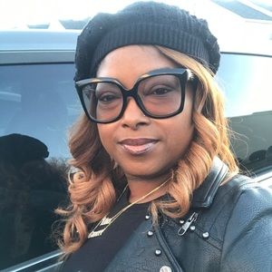 Meet your Posher, Tabbatha